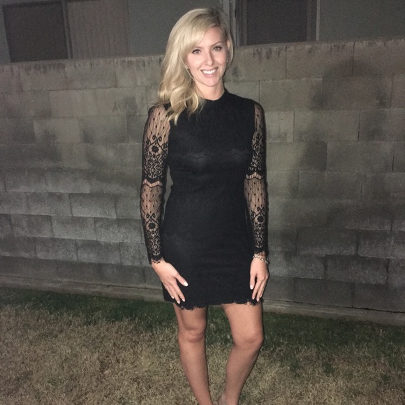 Meet your Posher, Monique - Picture 2 of 5